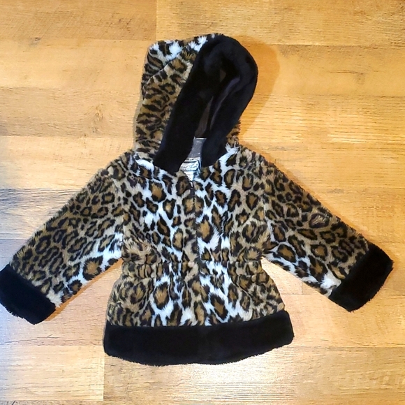 casual time Other - Casual Time Girls Faux Fur Leopard Print Zip Up Coat Size 2T